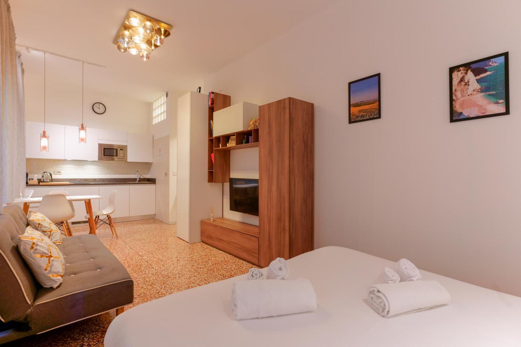 M&M Apartment Bologna Buitenkant foto