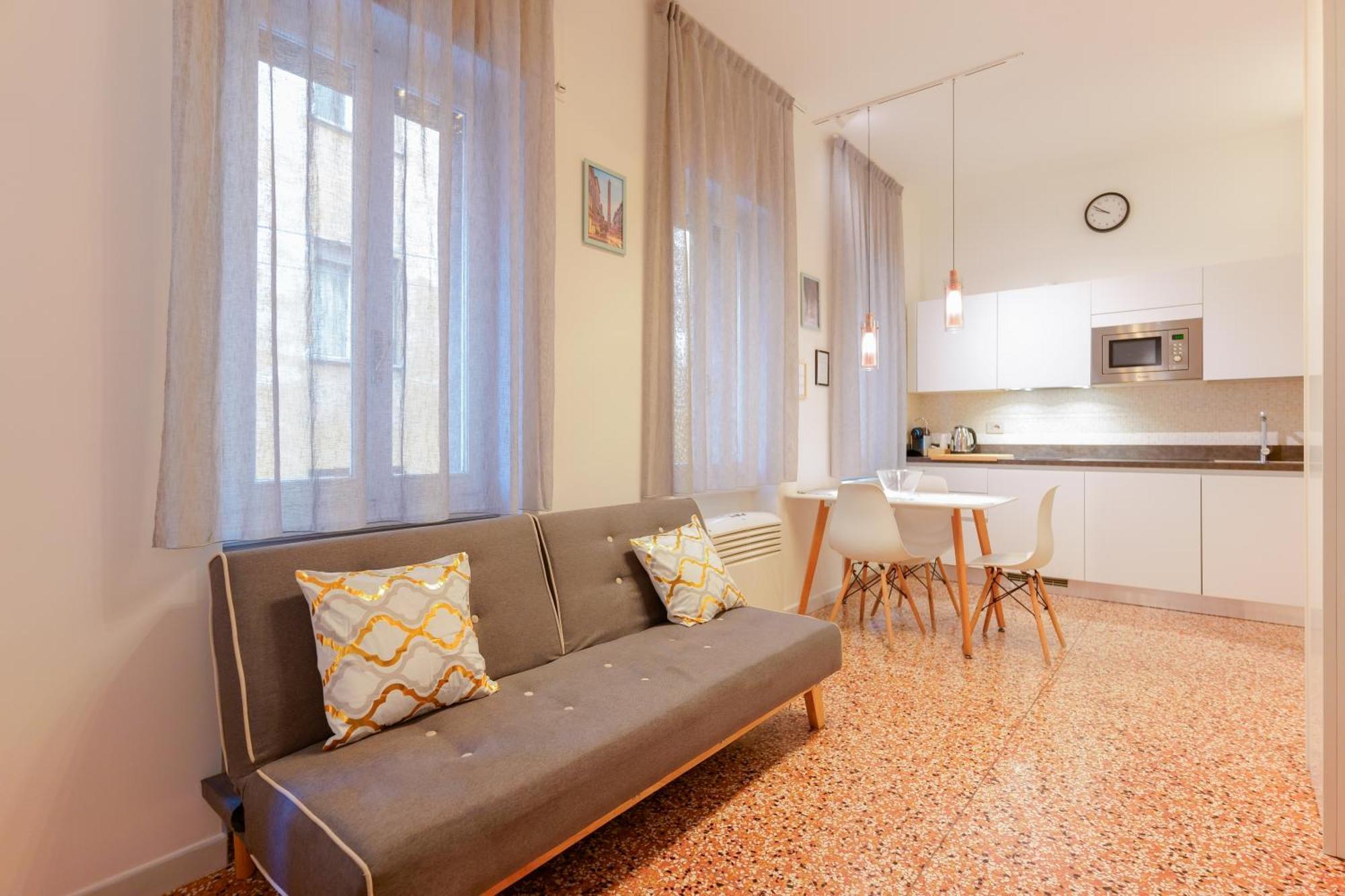 M&M Apartment Bologna Buitenkant foto